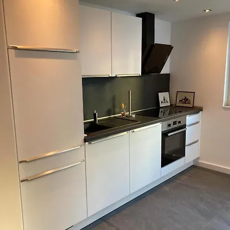 Schickes In Duesseldorf- Flehe